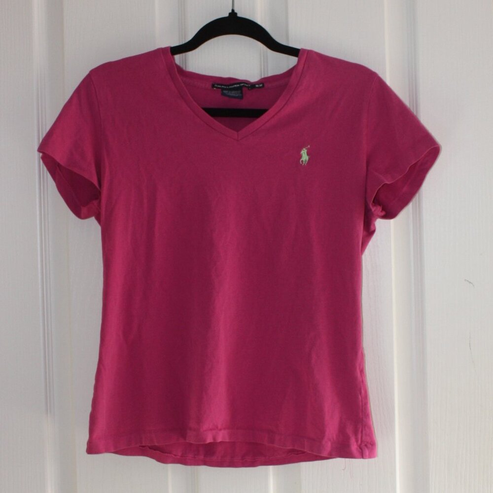 🌸 Ralph Lauren Sport Pink V-Neck Tee – Size Medium 🌸